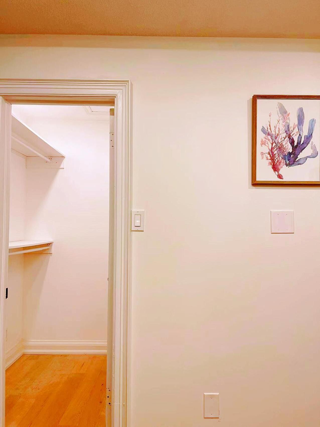 Leaside Garden Guesthouse โตรอนโต ภายนอก รูปภาพ
