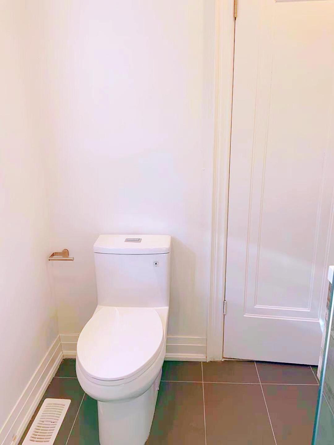 Leaside Garden Guesthouse โตรอนโต ภายนอก รูปภาพ